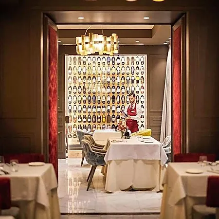 Palazzo Doglio 5* קליארי