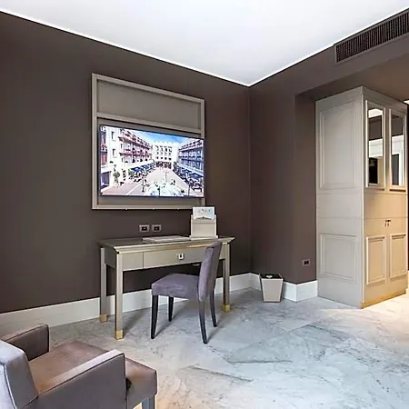 מלון Palazzo Doglio 5*